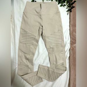 Alo yoga legging